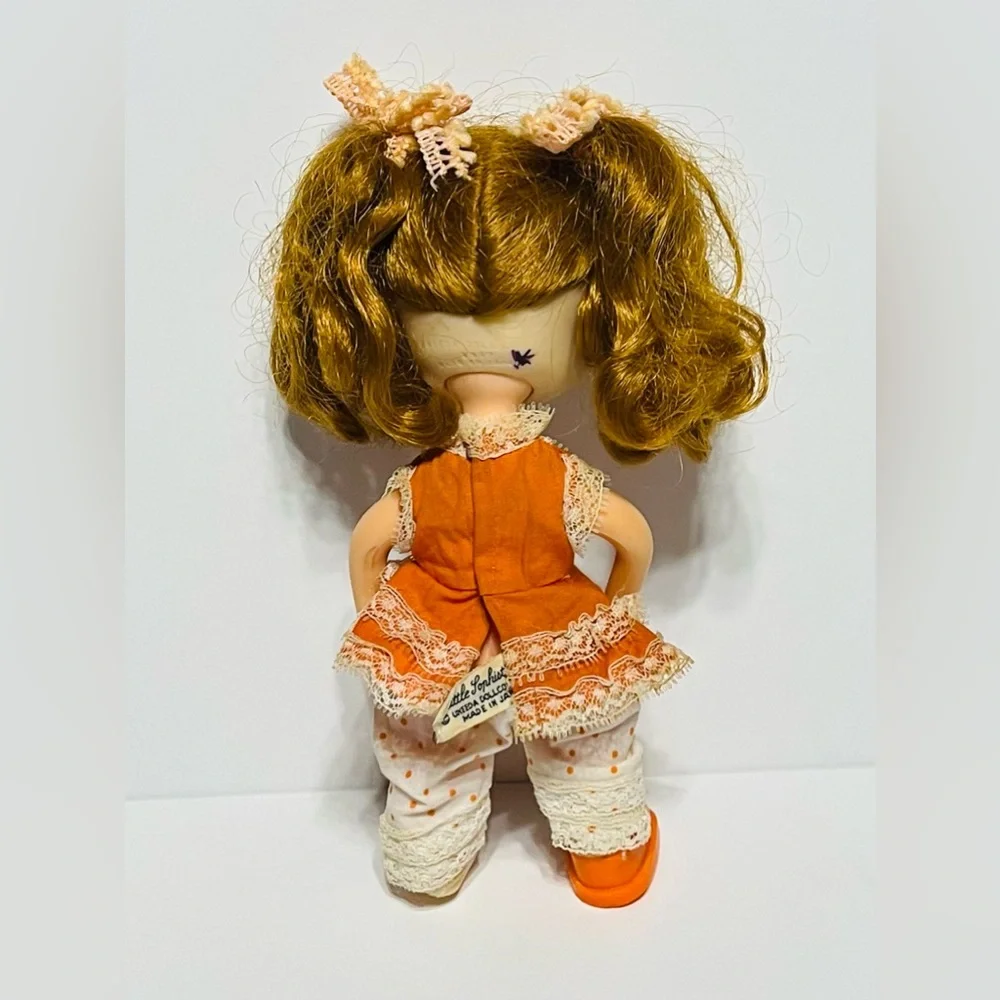 Vintage 1967 Uneeda Little Sophisticates
